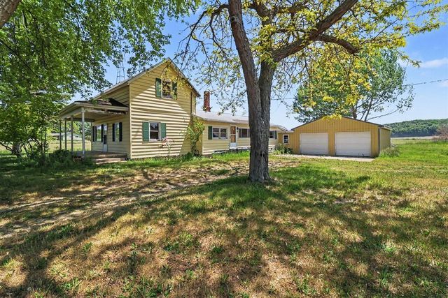 3516 N Ridge Road, Mears, MI 49436
