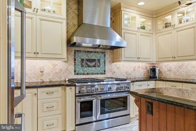 128 INVERNESS DR, Blue Bell, PA 19422