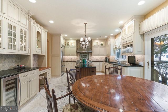 128 INVERNESS DR, Blue Bell, PA 19422