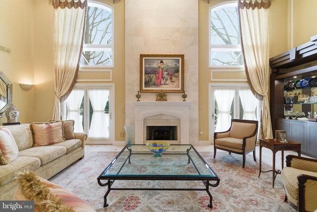 128 INVERNESS DR, Blue Bell, PA 19422