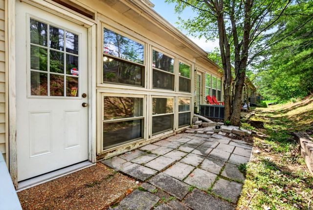 528 Williamsburg Dr, Nashville, TN 37214