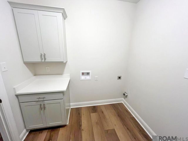 13056 Ducks Landing St, Gonzales, LA 70737