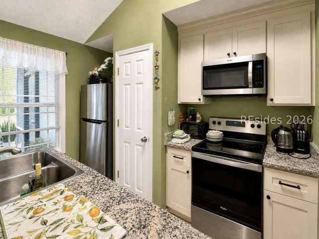 30 Broadland Cir, Bluffton, SC 29910