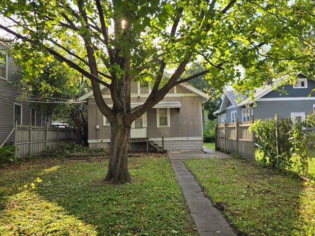 4225 Snelling Avenue, Minneapolis, MN 55406