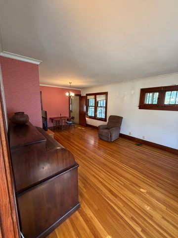 4225 Snelling Avenue, Minneapolis, MN 55406