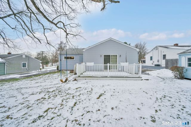 42 Greenwood Street, East Hartford, CT 06118