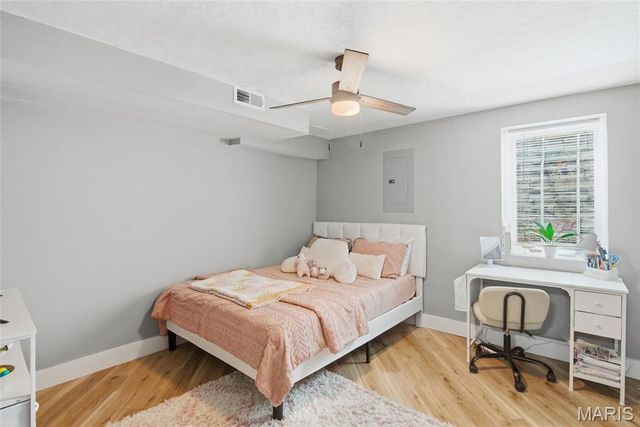 3024 Caroline Street, St Louis, MO 63104