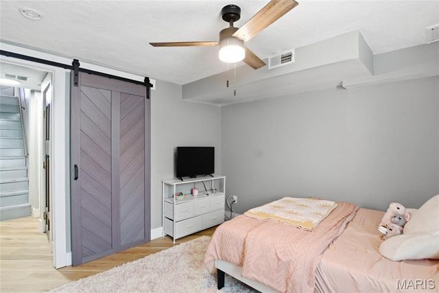 3024 Caroline Street, St Louis, MO 63104
