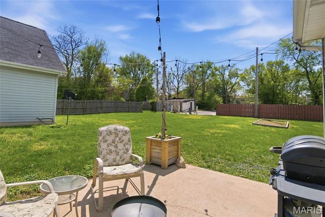 3024 Caroline Street, St Louis, MO 63104