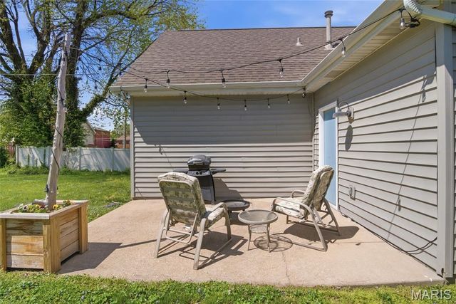 3024 Caroline Street, St Louis, MO 63104