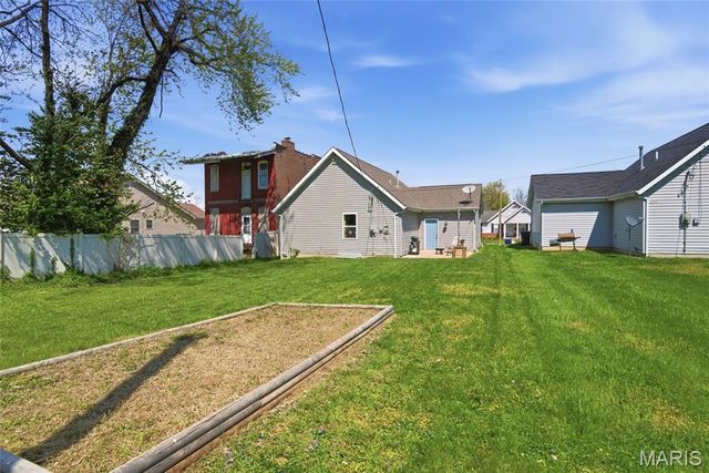 3024 Caroline Street, St Louis, MO 63104