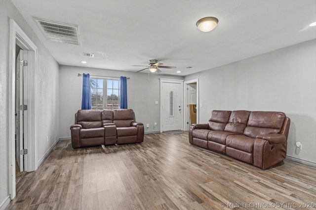 26 S Urbana Street, Tulsa, OK 74112