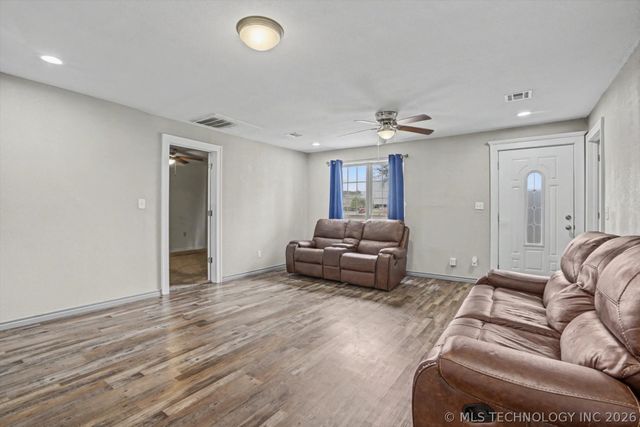 26 S Urbana Street, Tulsa, OK 74112