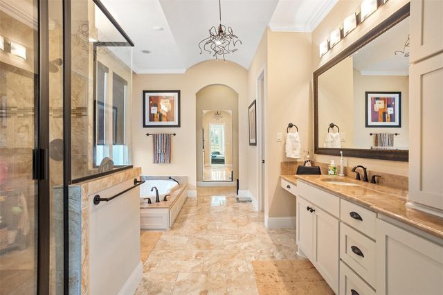 3427 Limestone Sky Court, Houston, TX 77059