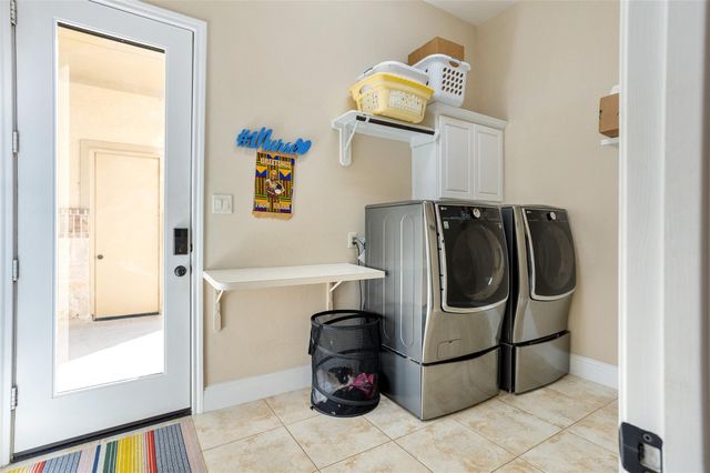 3427 Limestone Sky Court, Houston, TX 77059