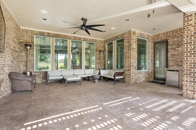 3427 Limestone Sky Court, Houston, TX 77059