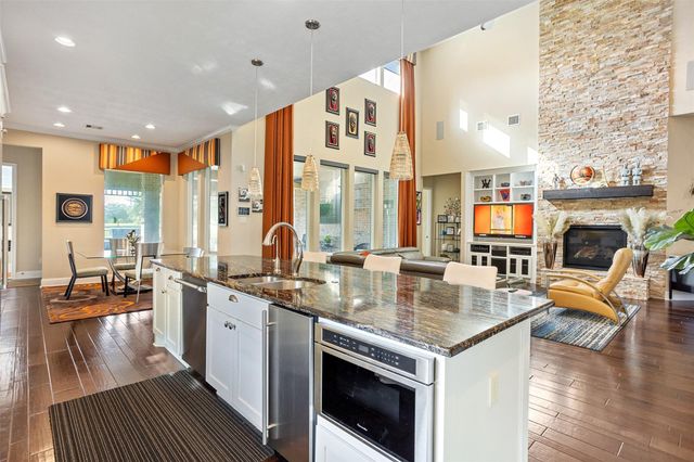 3427 Limestone Sky Court, Houston, TX 77059