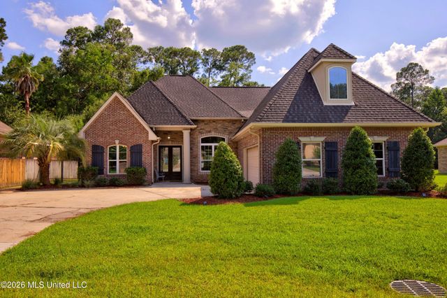 6426 Kome Drive, Diamondhead, MS 39525