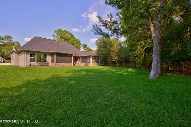 6426 Kome Drive, Diamondhead, MS 39525