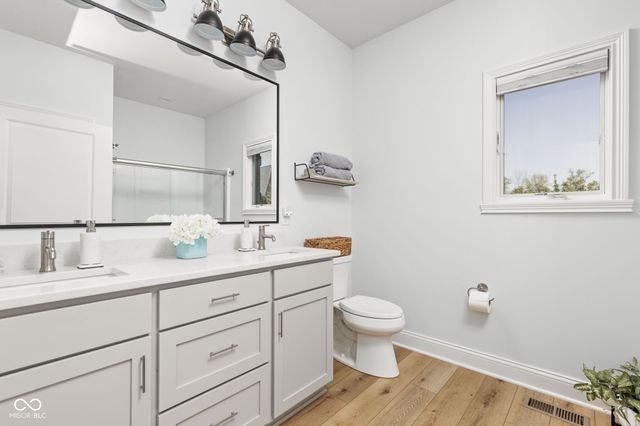 1209 Charlton Court, Danville, IN 46122