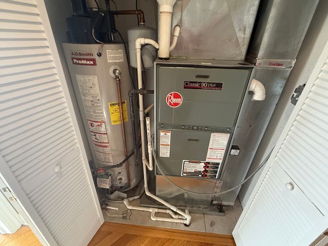 7006 W MEDILL Avenue, Chicago, IL 60707