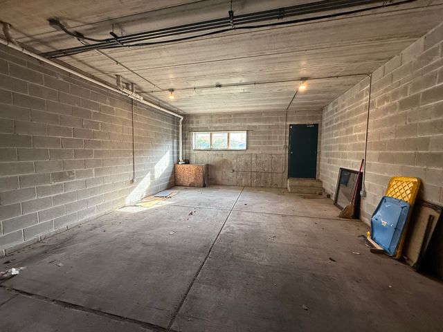 7006 W MEDILL Avenue, Chicago, IL 60707