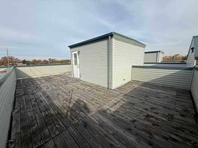 7006 W MEDILL Avenue, Chicago, IL 60707