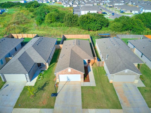 11701 Annette Drive, Yukon, OK 73099