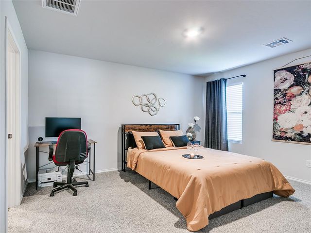 11701 Annette Drive, Yukon, OK 73099