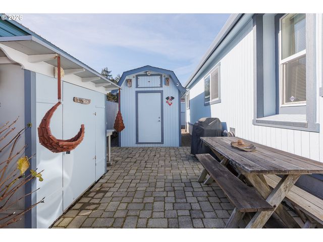 6845 GLENEDEN BEACH Loop, Gleneden Beach, OR 97388