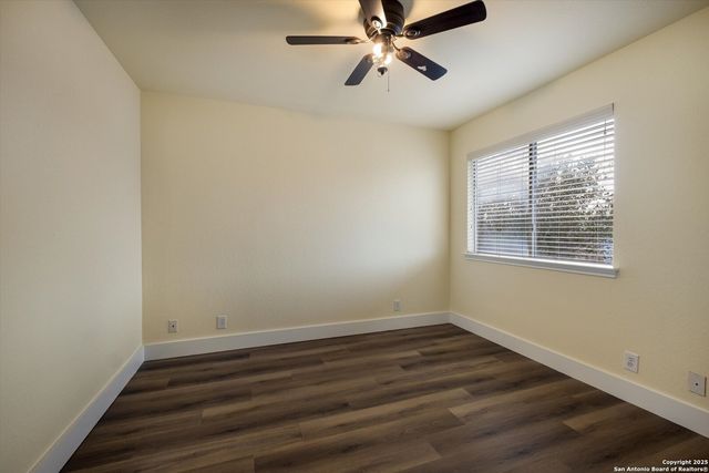 8926 Firebaugh, Helotes, TX 78023