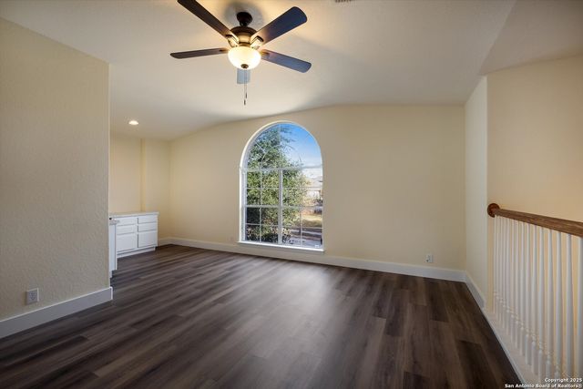 8926 Firebaugh, Helotes, TX 78023