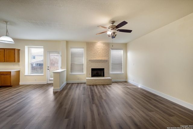 8926 Firebaugh, Helotes, TX 78023