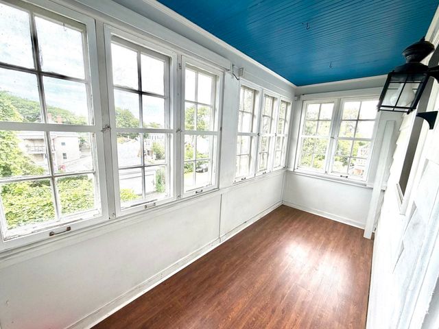 37 Leach Street 2, Salem, MA 01970