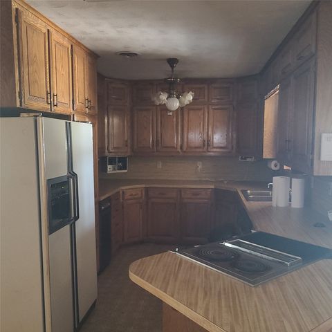 50010 Del Ra Drive, Greenville, TX 75402