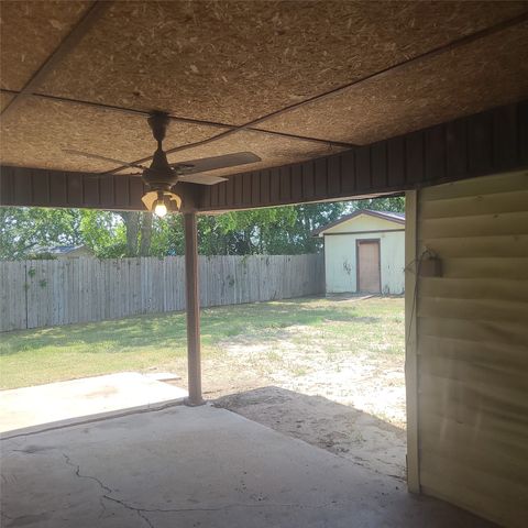 50010 Del Ra Drive, Greenville, TX 75402