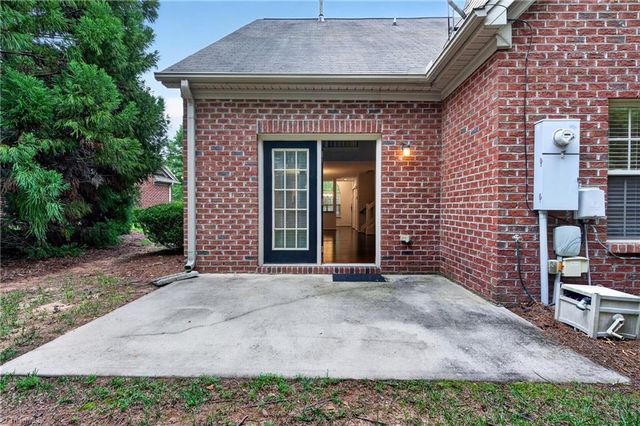 840 Jarman Drive, Greensboro, NC 27282
