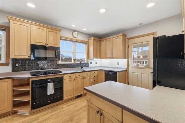 1625 Kelton Ave, Dormont, PA 15216