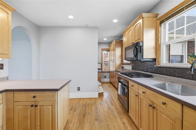 1625 Kelton Ave, Dormont, PA 15216