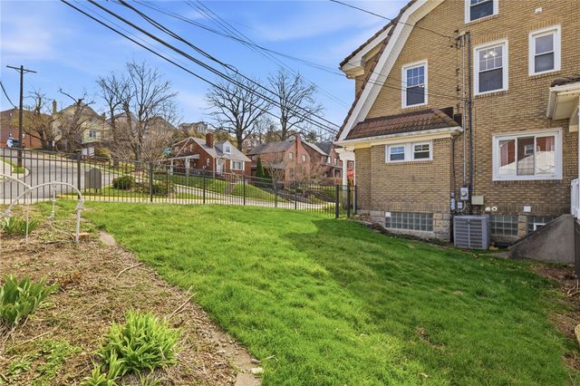 1625 Kelton Ave, Dormont, PA 15216