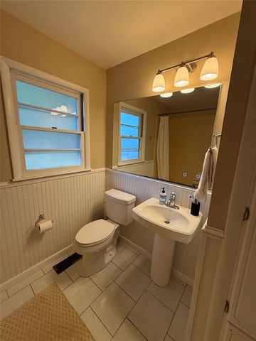 2011 W 10th Avenue, Stillwater, OK 74074