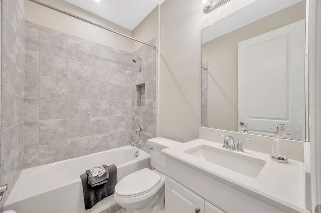 29774 CHAPEL CHASE DRIVE, Wesley Chapel, FL 33545