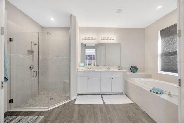 29774 CHAPEL CHASE DRIVE, Wesley Chapel, FL 33545