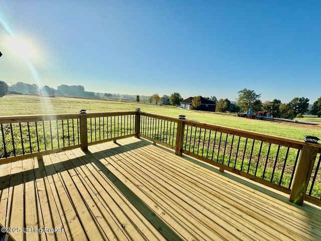 35 Mary Todd Dr, Springfield, KY 40069