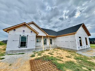 148 Nancy Hanks Dr, Springfield, KY 40069