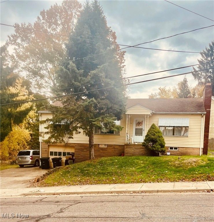 710 Clearview Avenue, Akron, OH 44314
