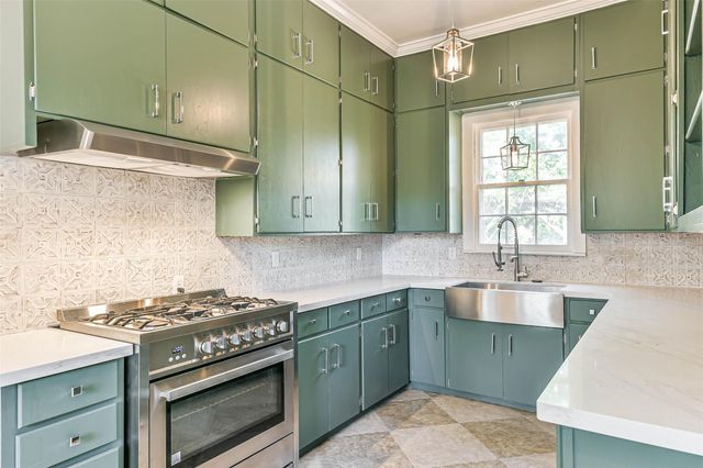 1309 Broadway Street, Galveston, TX 77550