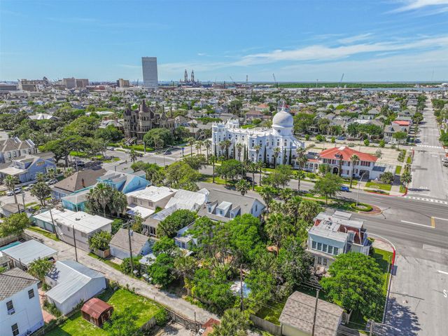 1309 Broadway Street, Galveston, TX 77550