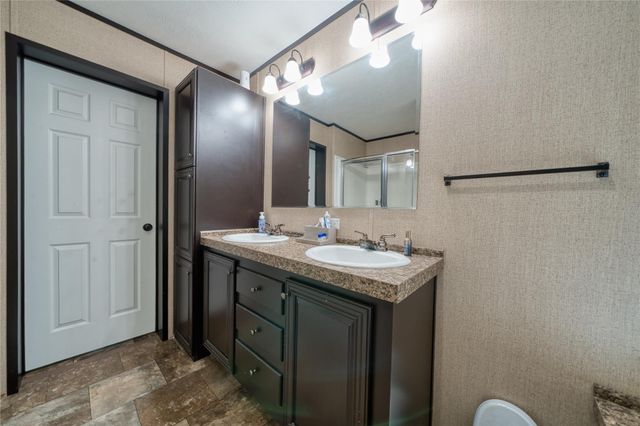 103 County Road 370, Splendora, TX 77372