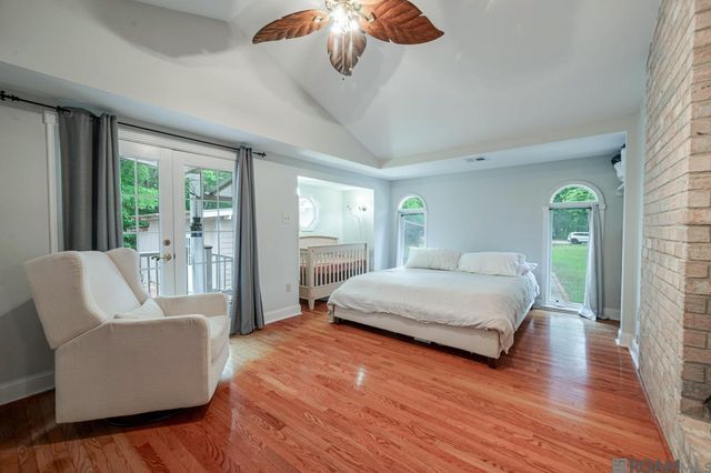 26237 Crown Dr, Ponchatoula, LA 70454